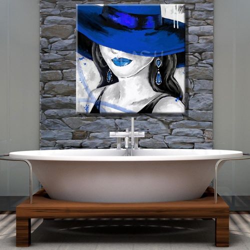 Cuadro Dama con labios y sombrero azul