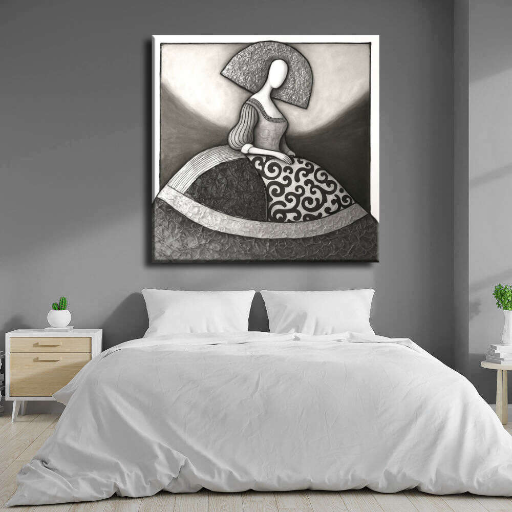 Menina en grises, blanco y negro